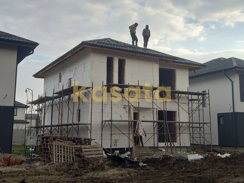 Bragadiru Casa individuala P+1E, teren 316 mp,  Comision 0